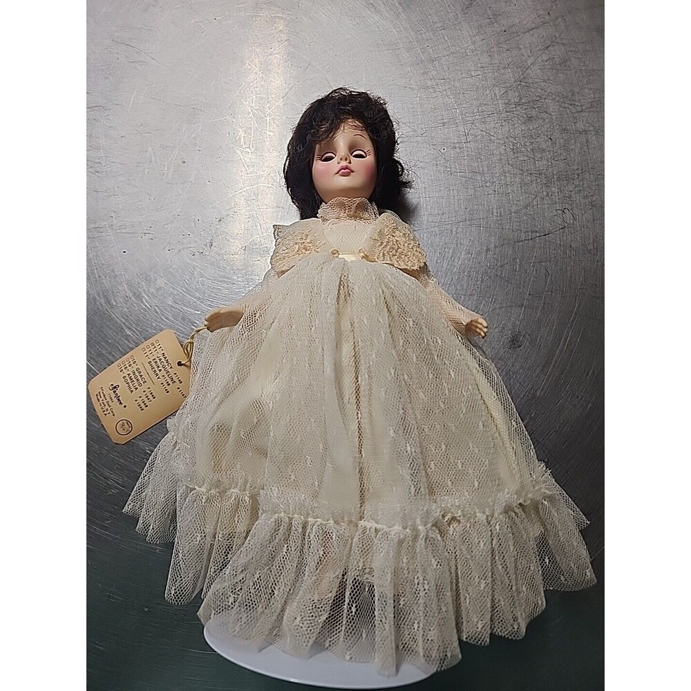Vintage 1984 Effanbee Grandes Dames Jacqueline Beige 11" Doll # 1147 -